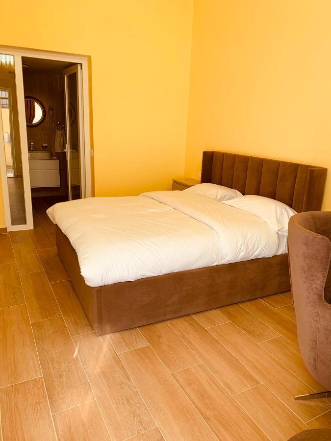Auto Tana Guest House Tirana Extérieur photo