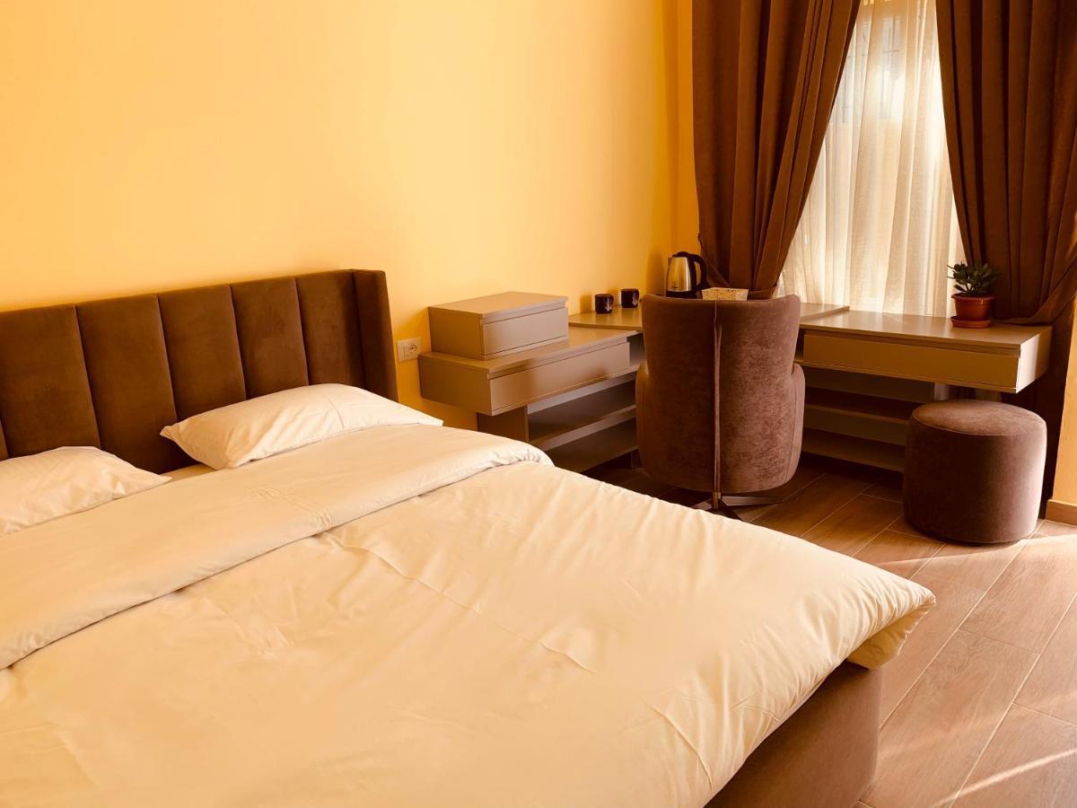 Auto Tana Guest House Tirana Extérieur photo