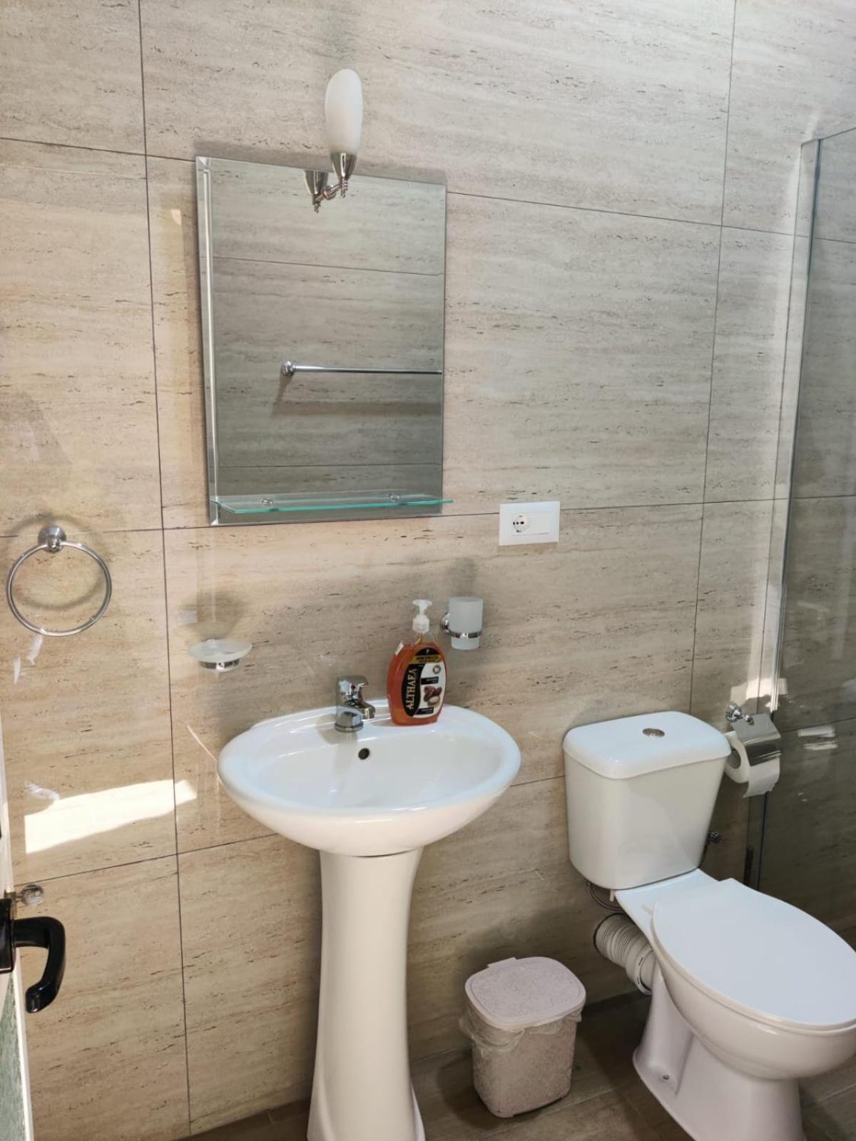 Auto Tana Guest House Tirana Extérieur photo